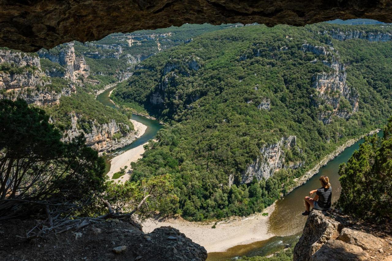 Roulottes Et Cabanes De Saint Cerice Воґ Екстер'єр фото